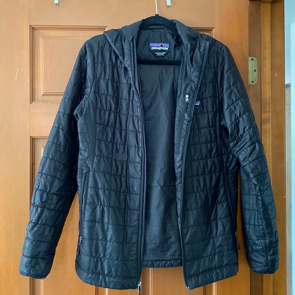 Patagonia Jackets & Blazers - Patagonia nano puff hoodie